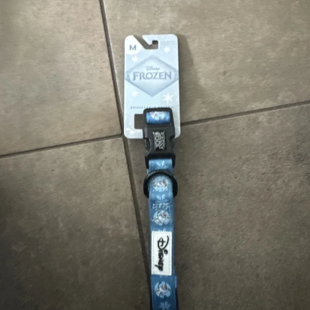 Sassy Woof Disney Frozen Olaf Dog Collar Size M Adjustable Medium Elsa ‎ Blue